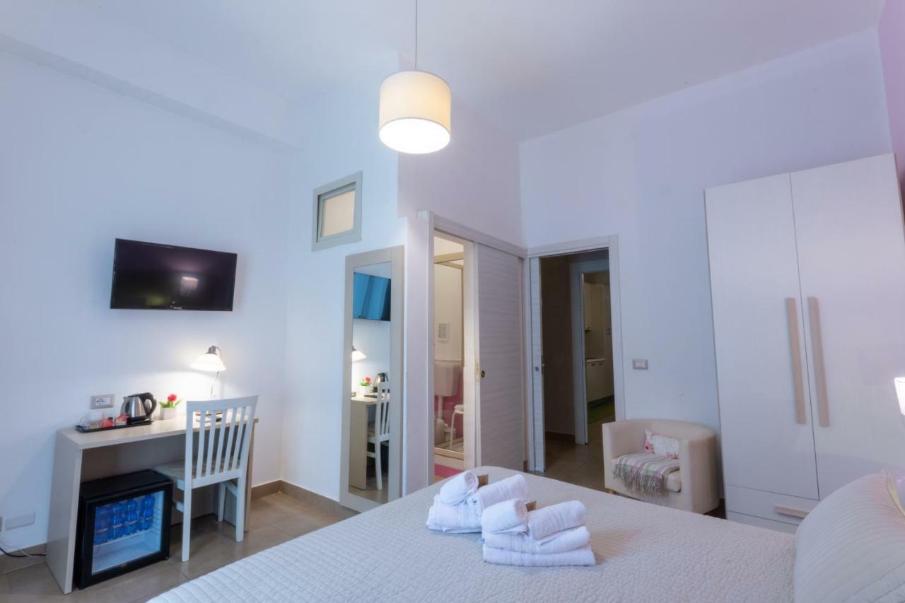 B&B Cairoli Messina Buitenkant foto