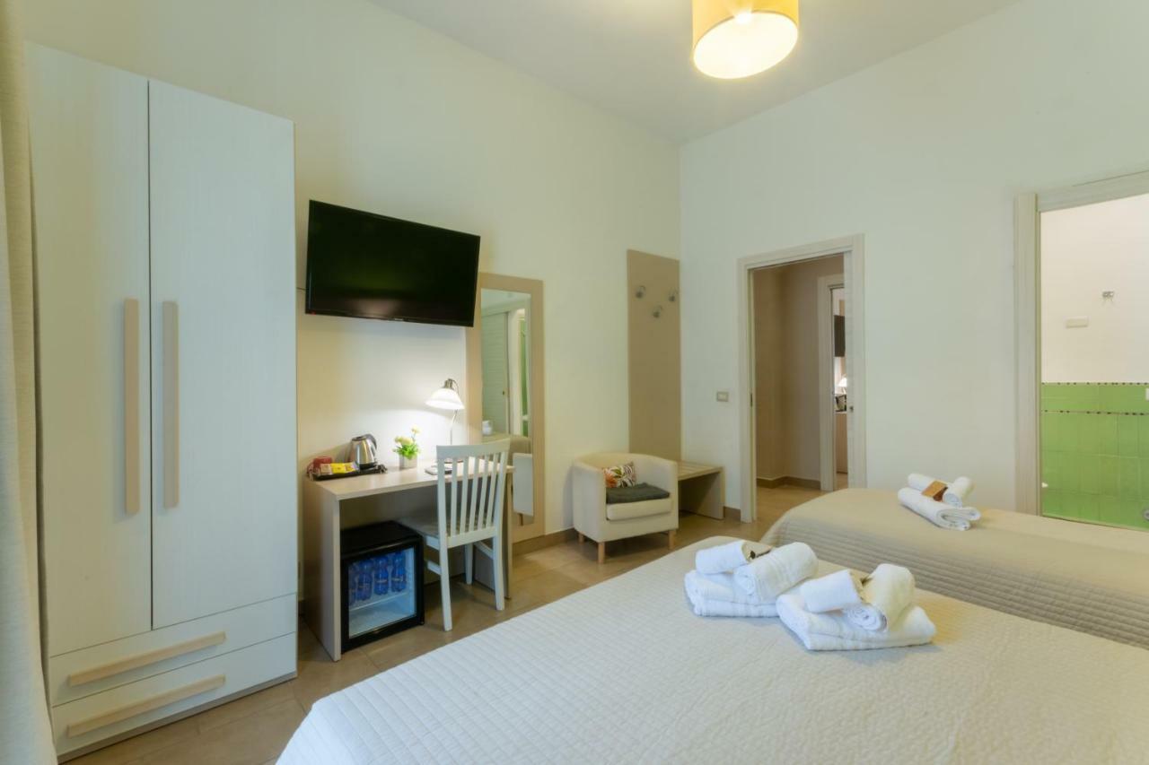 B&B Cairoli Messina Buitenkant foto