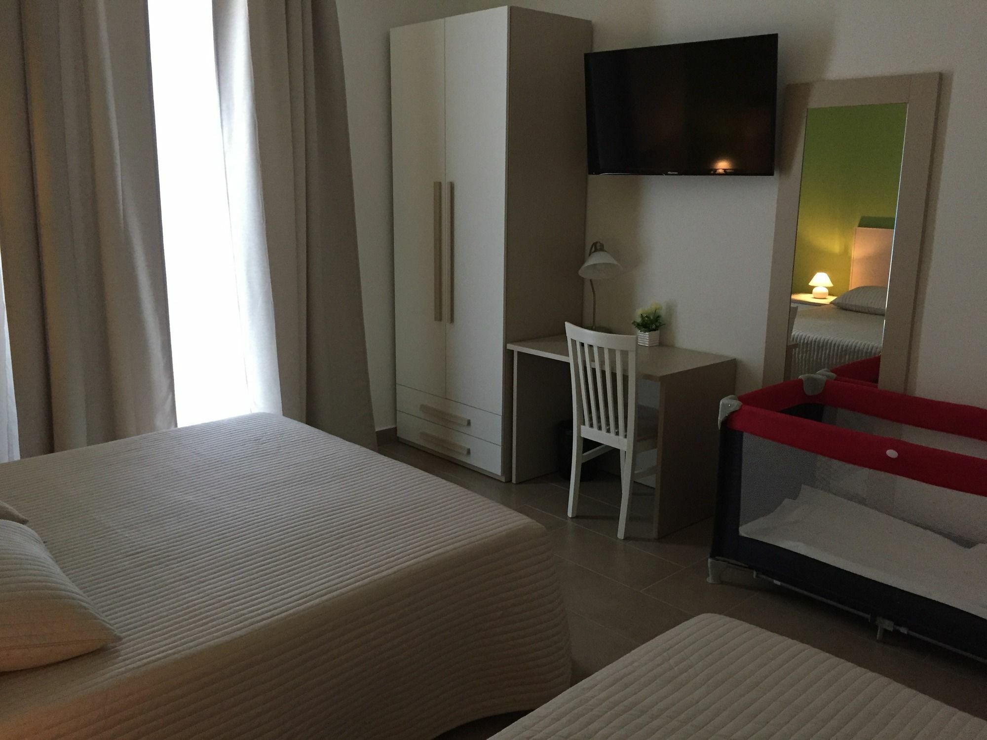B&B Cairoli Messina Buitenkant foto